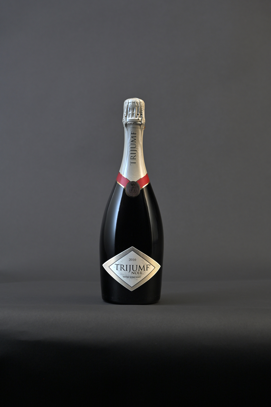 trijumf-noir-sparkling1